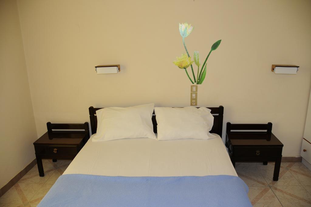 Vicky'S Garden Apartment Kalamákion Екстериор снимка