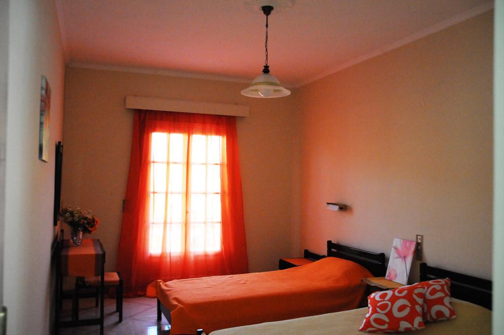 Vicky'S Garden Apartment Kalamákion Екстериор снимка