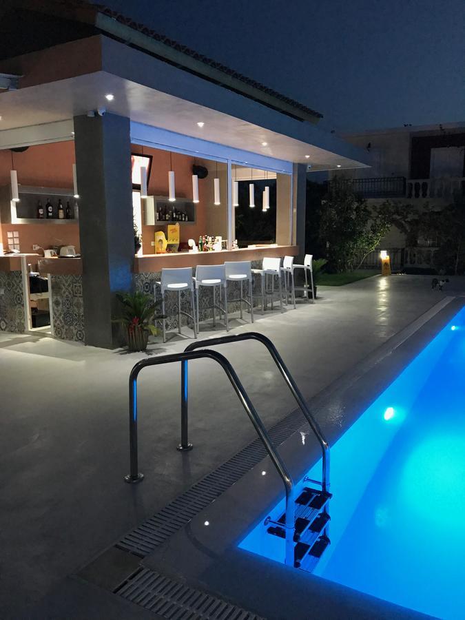 Vicky'S Garden Apartment Kalamákion Екстериор снимка