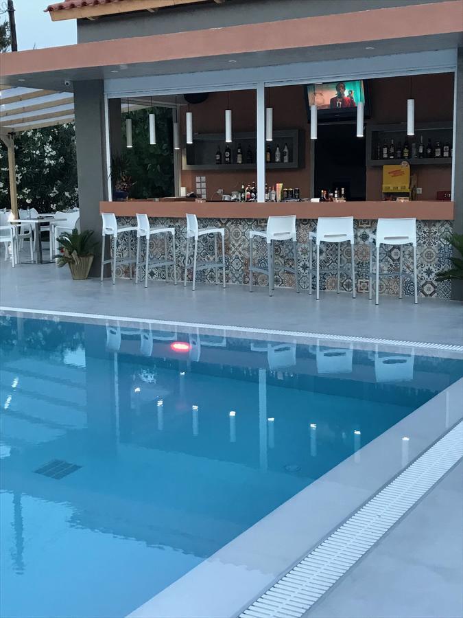 Vicky'S Garden Apartment Kalamákion Екстериор снимка