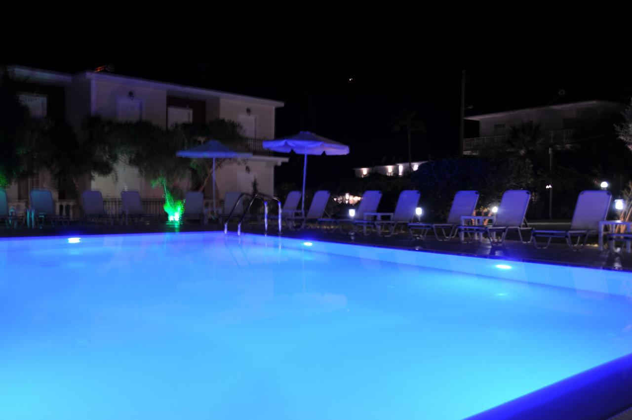 Vicky'S Garden Apartment Kalamákion Екстериор снимка