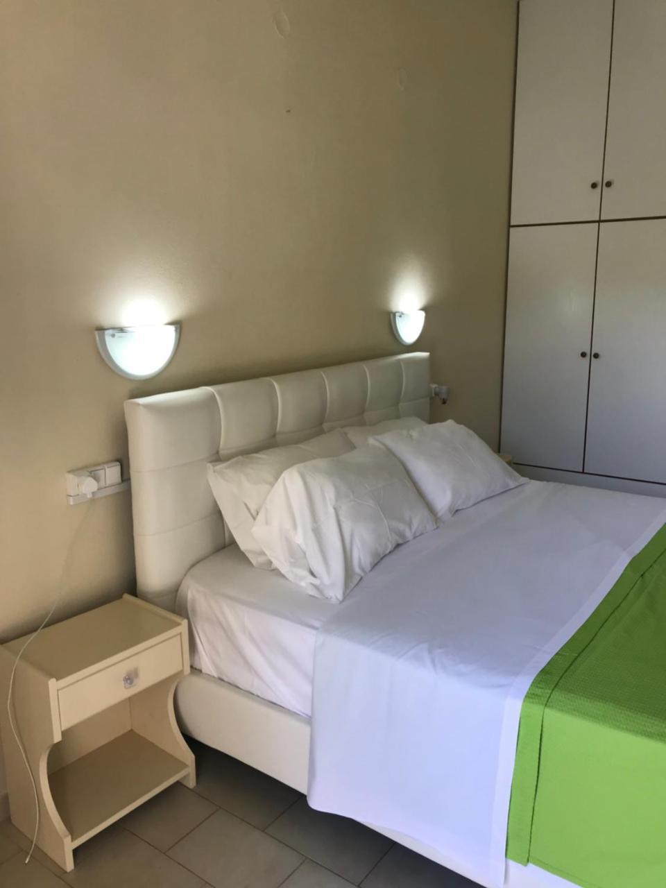 Vicky'S Garden Apartment Kalamákion Екстериор снимка